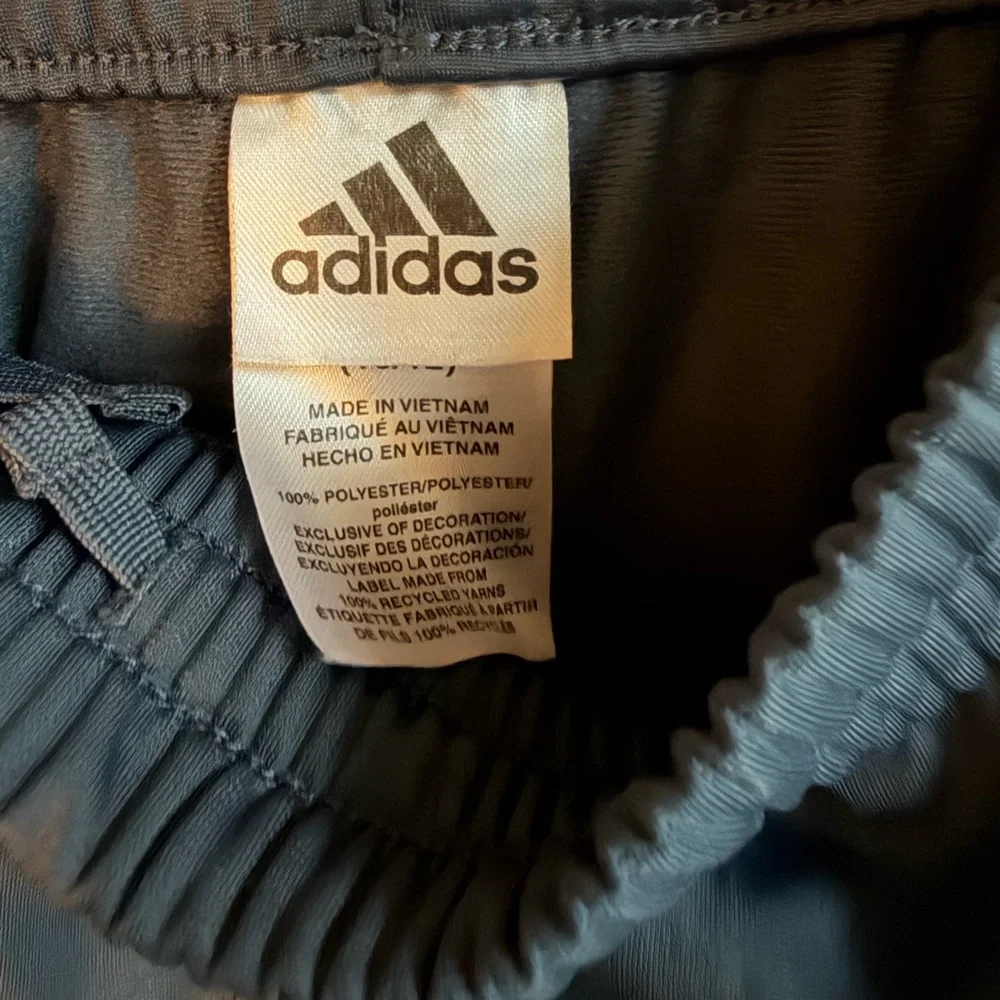 Adidas Kids jogging pants - Picture 7 of 8